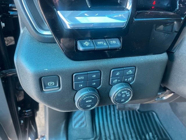 2024 Chevrolet Silverado 3500 HD LTZ