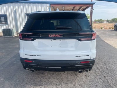 2025 GMC Acadia Elevation