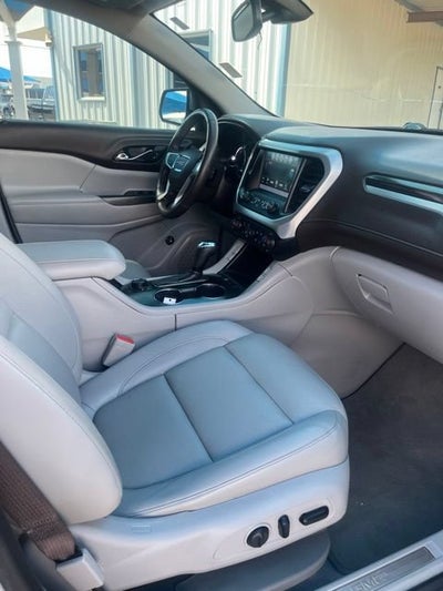 2018 GMC Acadia SLT