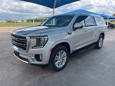 2022 GMC Yukon XL SLT