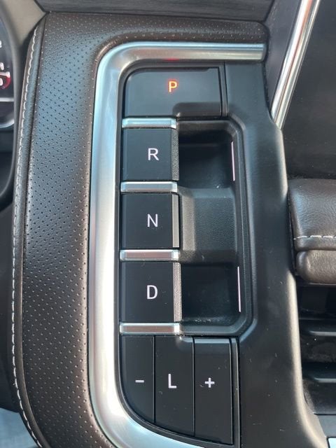 2022 GMC Yukon XL SLT