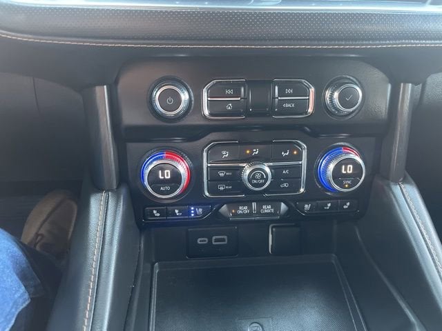 2024 GMC Yukon AT4