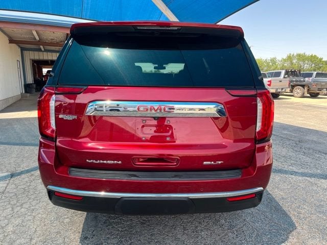 2022 GMC Yukon XL SLT