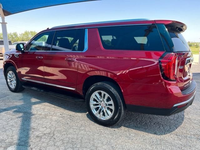 2022 GMC Yukon XL SLT