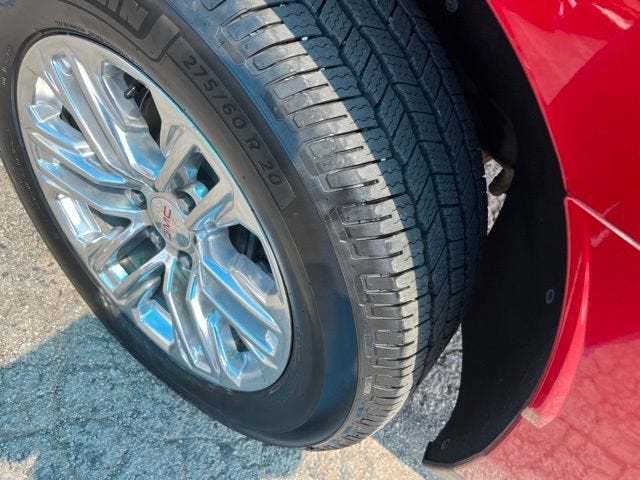 2022 GMC Yukon XL SLT