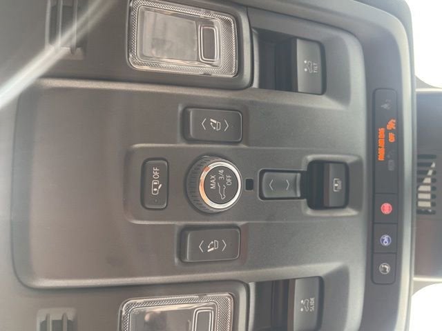 2025 GMC Yukon XL Denali Ultimate