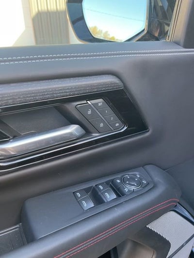 2025 GMC Yukon XL AT4 Ultimate