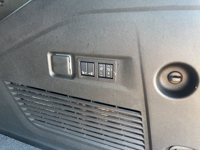 2025 GMC Yukon XL AT4 Ultimate