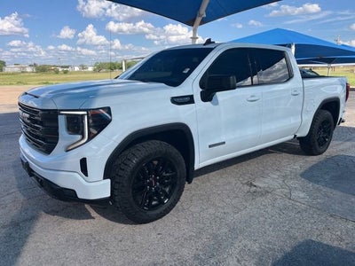 2025 GMC Sierra 1500 Elevation