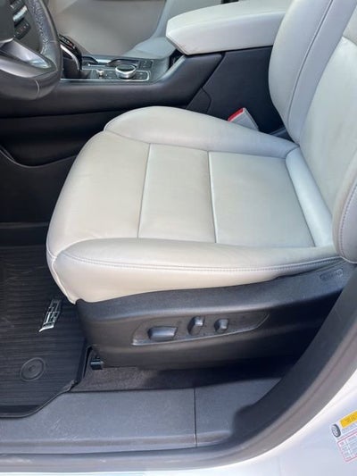 2020 Cadillac XT4 FWD Premium Luxury