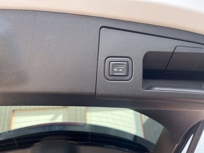 2020 Cadillac XT4 FWD Premium Luxury