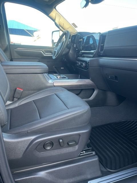 2025 Chevrolet Silverado 2500 HD LTZ