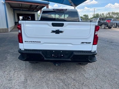 2025 Chevrolet Silverado 1500 ZR2