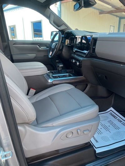 2023 GMC Sierra 1500 SLT