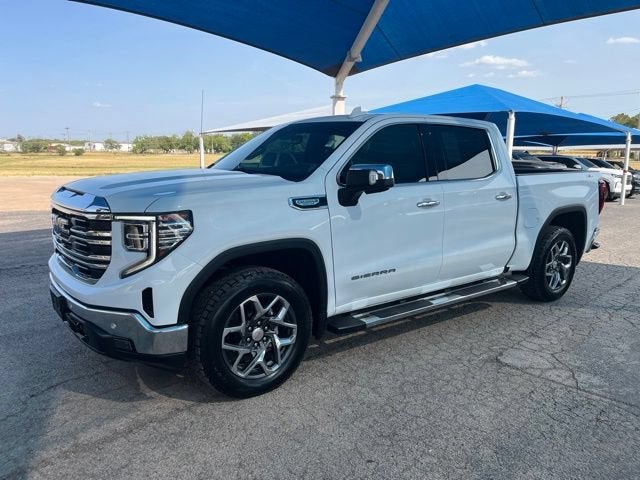 2024 GMC Sierra 1500 SLT