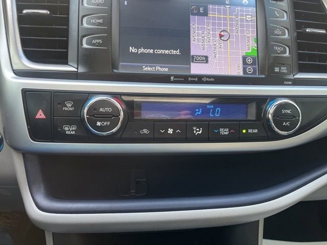 2019 Toyota Highlander SE