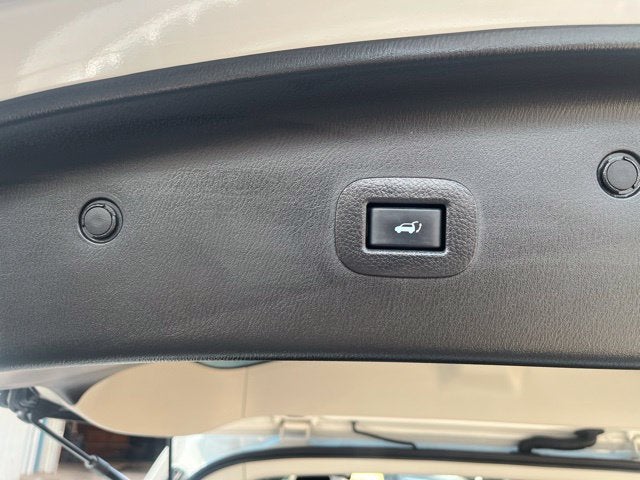 2024 INFINITI QX80 LUXE AWD