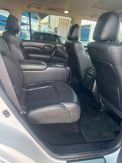 2024 INFINITI QX80 LUXE AWD