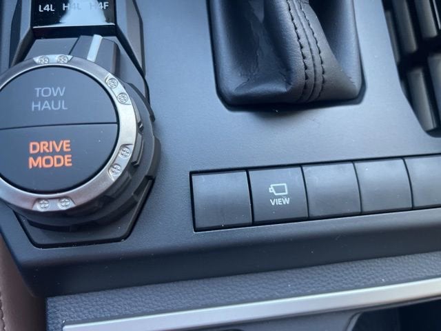 2025 Toyota 4Runner Hybrid TRD Off Road