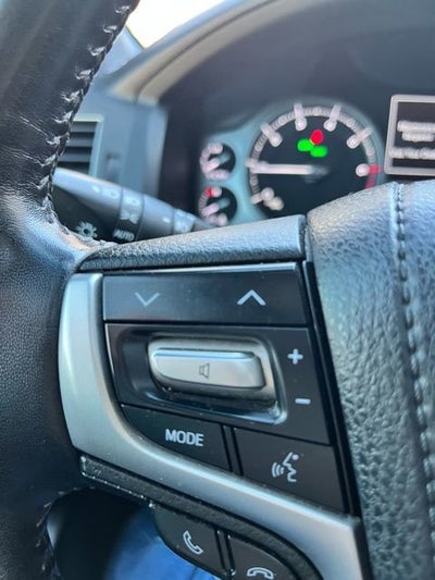 2019 Toyota Land Cruiser 4DR 4WD